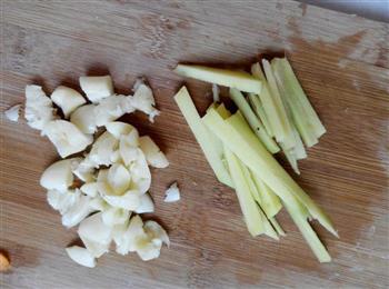 土豆胡萝卜炖鸡块的做法步骤3