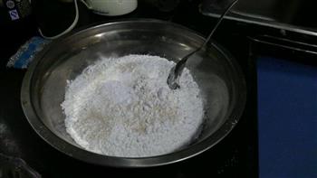 蔓越莓大米发糕的做法步骤1