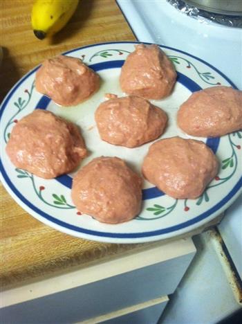 自制牛肉丸子-吃完西瓜的西瓜皮有用处啦的做法步骤3