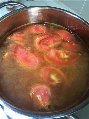 香浓番茄鱼丸汤的做法图解3