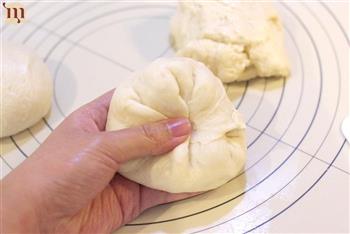 北海道牛奶吐司面包的做法步骤10