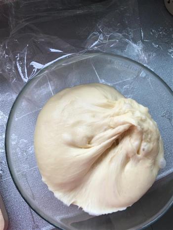 超软酸奶面包的做法步骤2