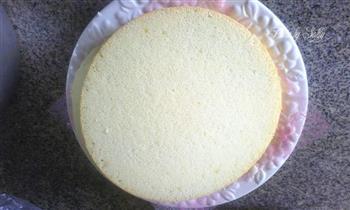 花朵椰香芒果慕斯蛋糕6寸的做法步骤2