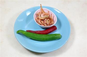 韩式干虾炒嫩瓜的做法图解2