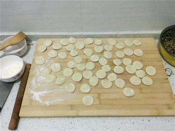 腐竹丝木耳鸡蛋素馅饺子的做法步骤9