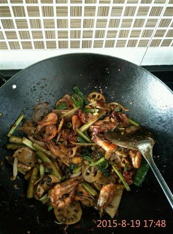 麻辣干锅虾的做法步骤3
