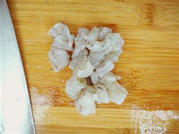 芝麻虾仁炒饭的做法步骤1