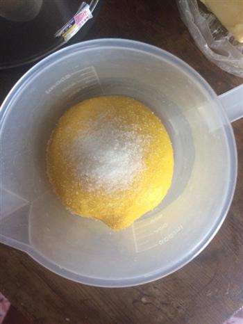 分蛋法柠檬磅蛋糕的做法步骤2