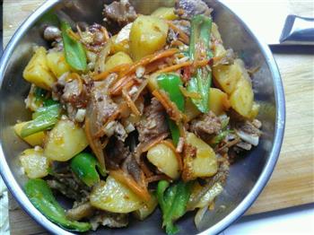 下饭菜   土豆焖鸭肉的做法图解13