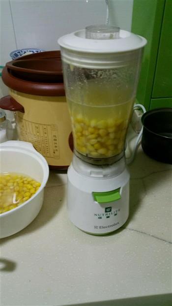 小棉袄的最爱-奶香玉米汁的做法步骤4