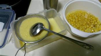 小棉袄的最爱-奶香玉米汁的做法步骤5
