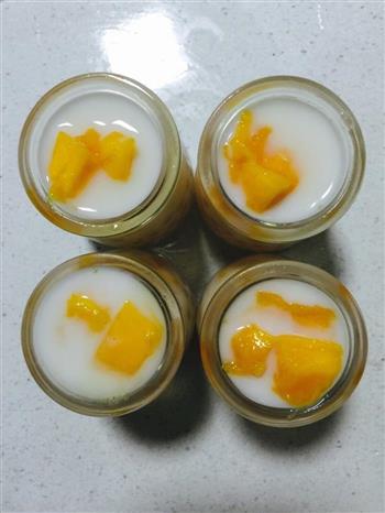 芒果椰奶西米露的做法步骤5