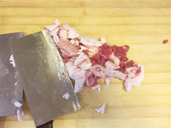 猪肉脆藕锅贴的做法步骤4