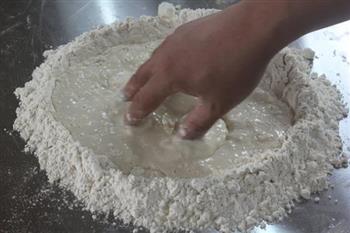 纯手工蔓越莓面包的做法步骤1
