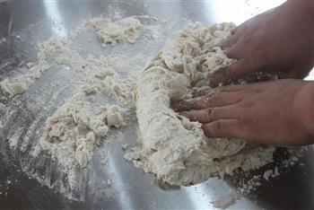 纯手工蔓越莓面包的做法步骤2
