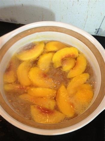 冰糖柠檬黄桃的做法步骤2