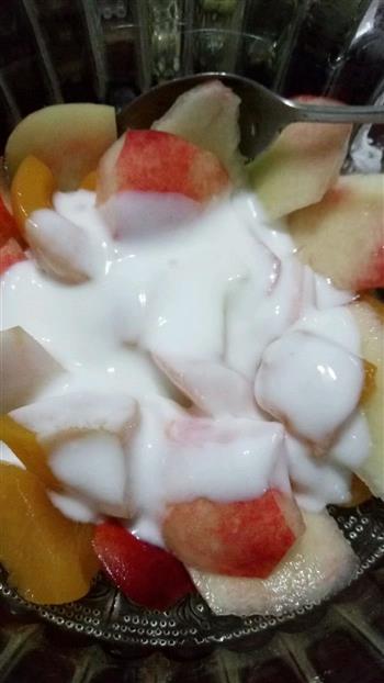 坚果水果酸奶沙拉的做法步骤4