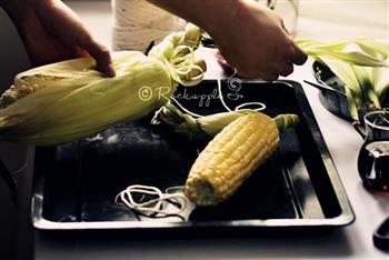 风味烤玉米的做法步骤1