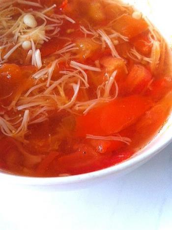 番茄金针菇汤的做法图解4