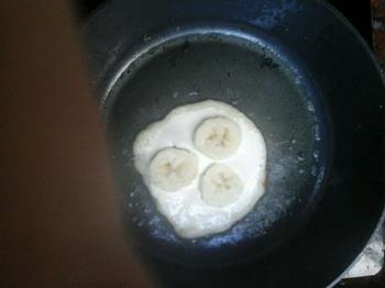 酸奶香蕉煎饼的做法步骤5