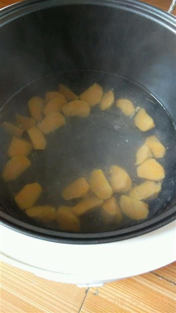 大枣红薯粥的做法步骤2