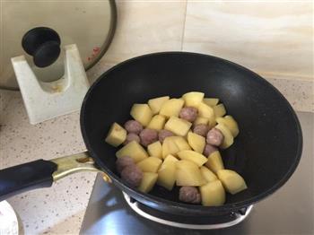 土豆烧肉丸的做法图解4