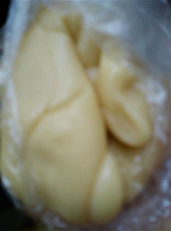 预热中秋-豆沙蛋黄月饼的做法步骤4