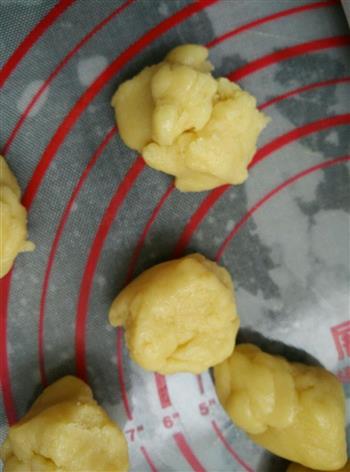 预热中秋-豆沙蛋黄月饼的做法图解9