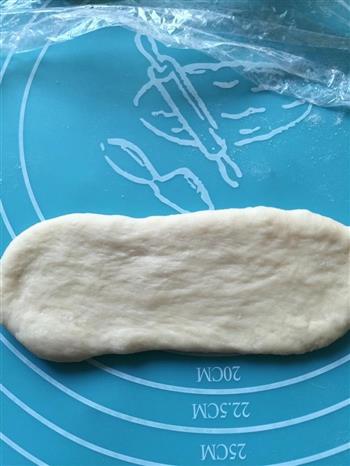 太阳花豆沙面包的做法步骤7