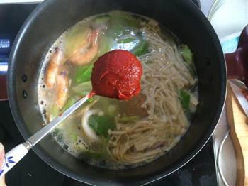 改良韩国海鲜汤的做法步骤11