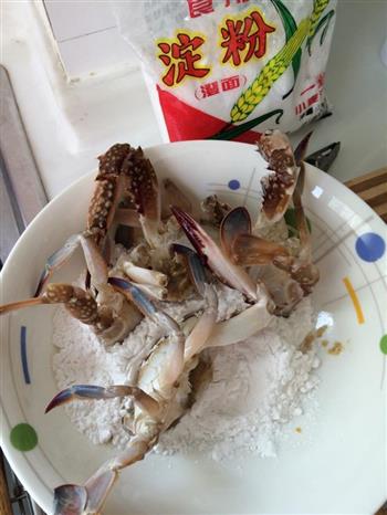 咖喱蟹的做法步骤2