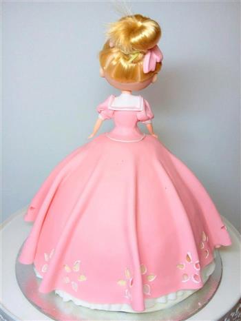 翻糖蛋糕-梦幻小公主的做法步骤11