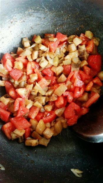 西红柿炒茄子丁的做法步骤13