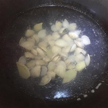 蛤蜊芥菜汤的做法步骤3