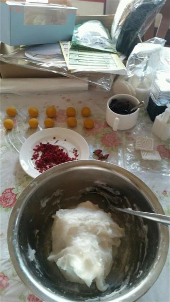 玫瑰冰皮月饼的做法步骤1