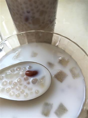 芦荟蜜豆椰奶西米露的做法步骤5