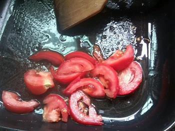 番茄意大利面的做法步骤3