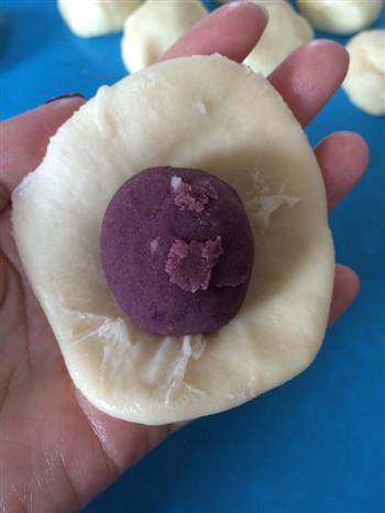 紫薯红豆苏式月饼的做法步骤10
