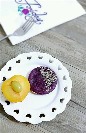 养生紫薯芝麻饼的做法步骤10