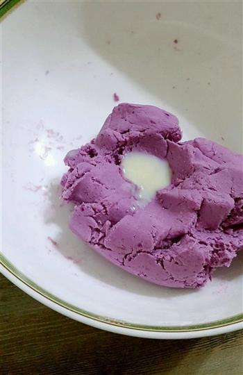 养生紫薯芝麻饼的做法步骤4