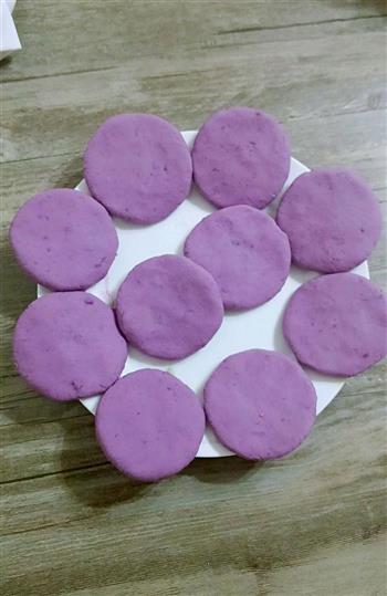 养生紫薯芝麻饼的做法步骤7
