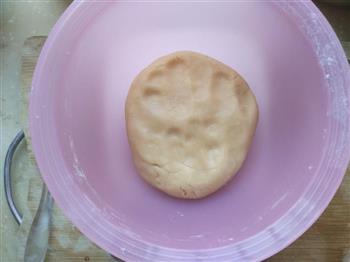 白莲蓉蛋黄月饼的做法图解5