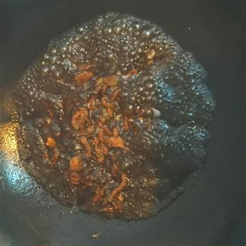 扁豆炒肉丝的做法步骤2