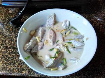 笋片带鱼汤的做法步骤1