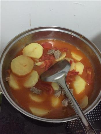 番茄牛腩土豆汤的做法图解4