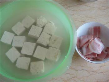 臭豆腐培根蒸蛋的做法步骤3