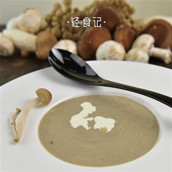 奶油菌菇汤的做法图解2