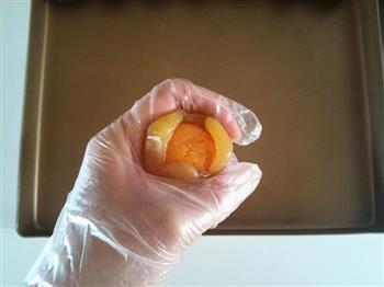 广式莲蓉蛋黄月饼的做法图解5