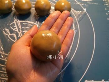 斑纹豆沙莲蓉月饼的做法步骤25