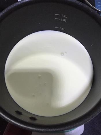 鲜奶小方的做法图解4
